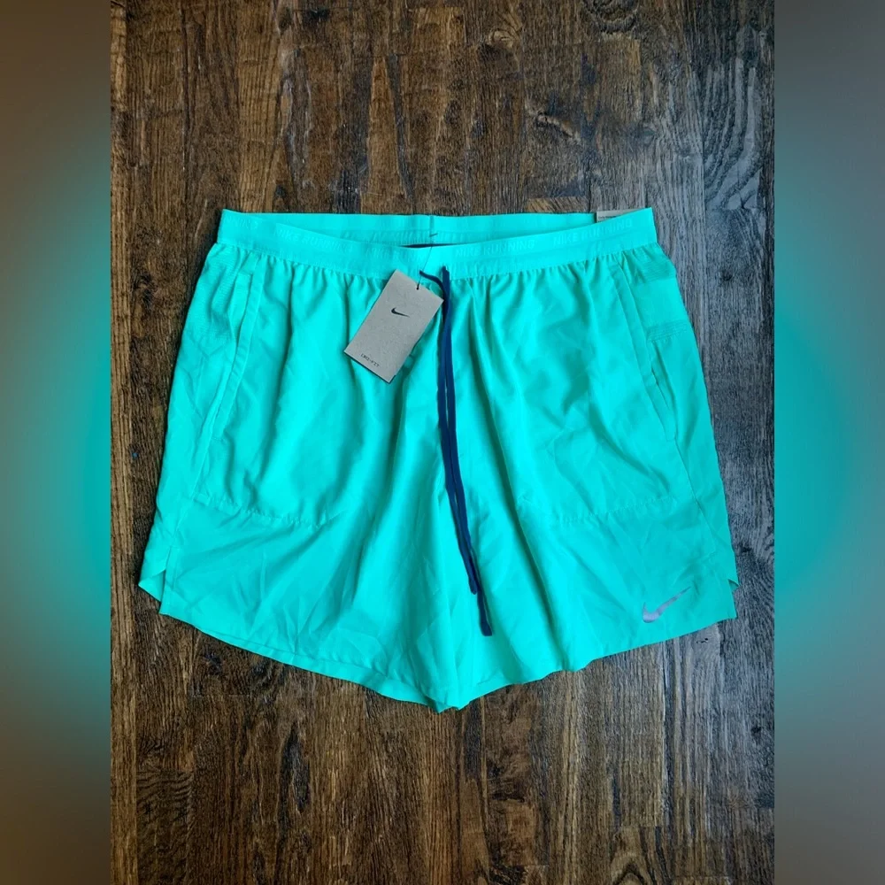 NWT Nike Mens Dri Fit Stride 7” lined Shorts XL - Picture 2 of 4